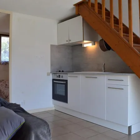 Maison 3 Pieces + Mezzanine, Terrasse, 300m Plage, 6 Couchages - Pierre La - Fr-1-229d-582